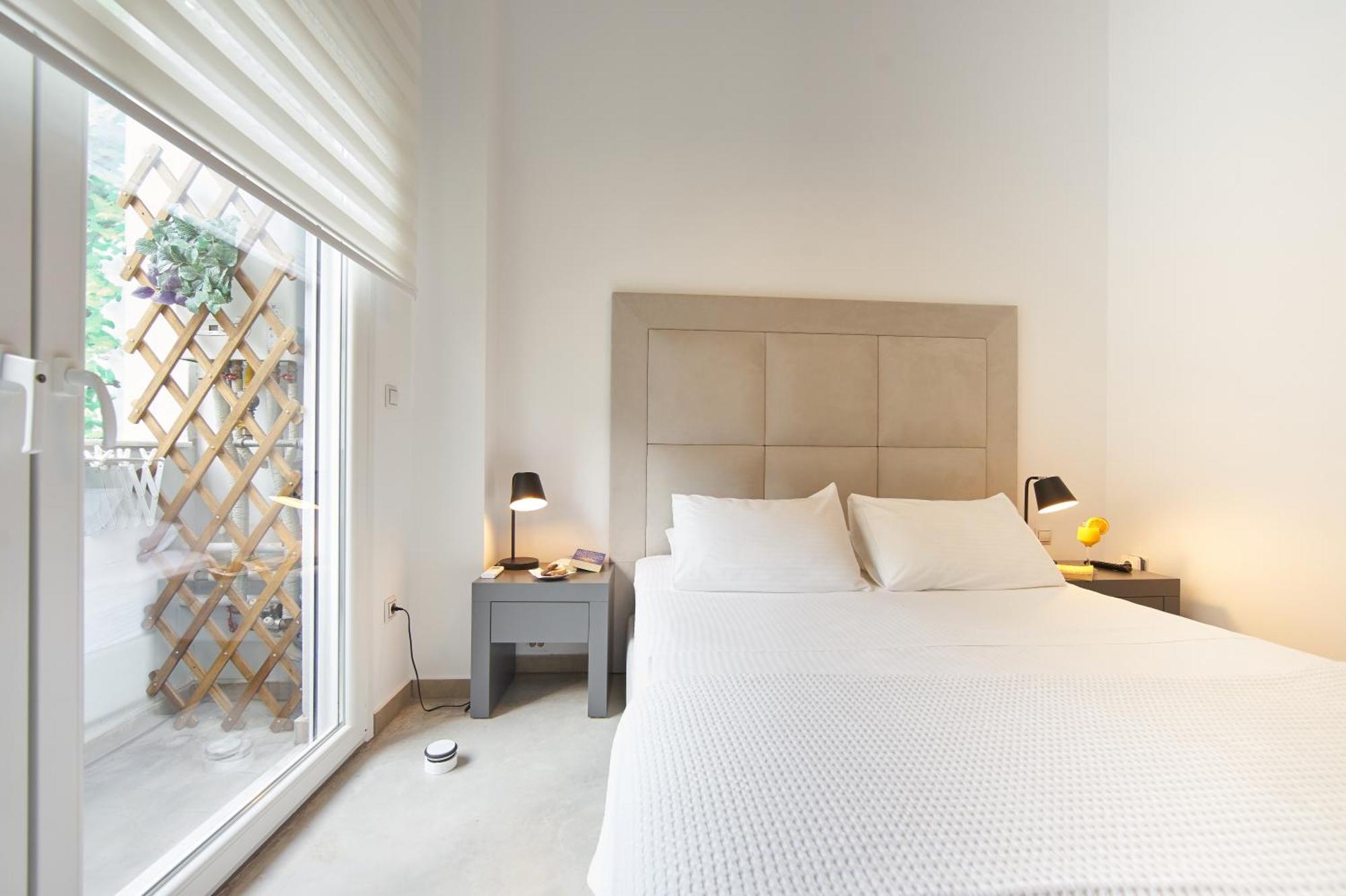 Athenian Residences Luaran gambar