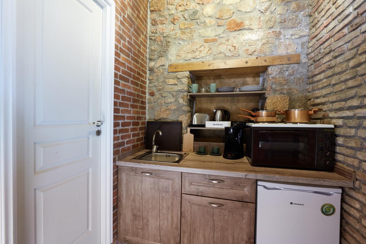 Athenian Residences Luaran gambar