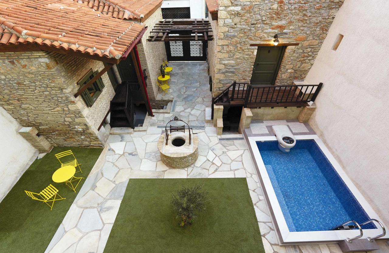 Athenian Residences Luaran gambar