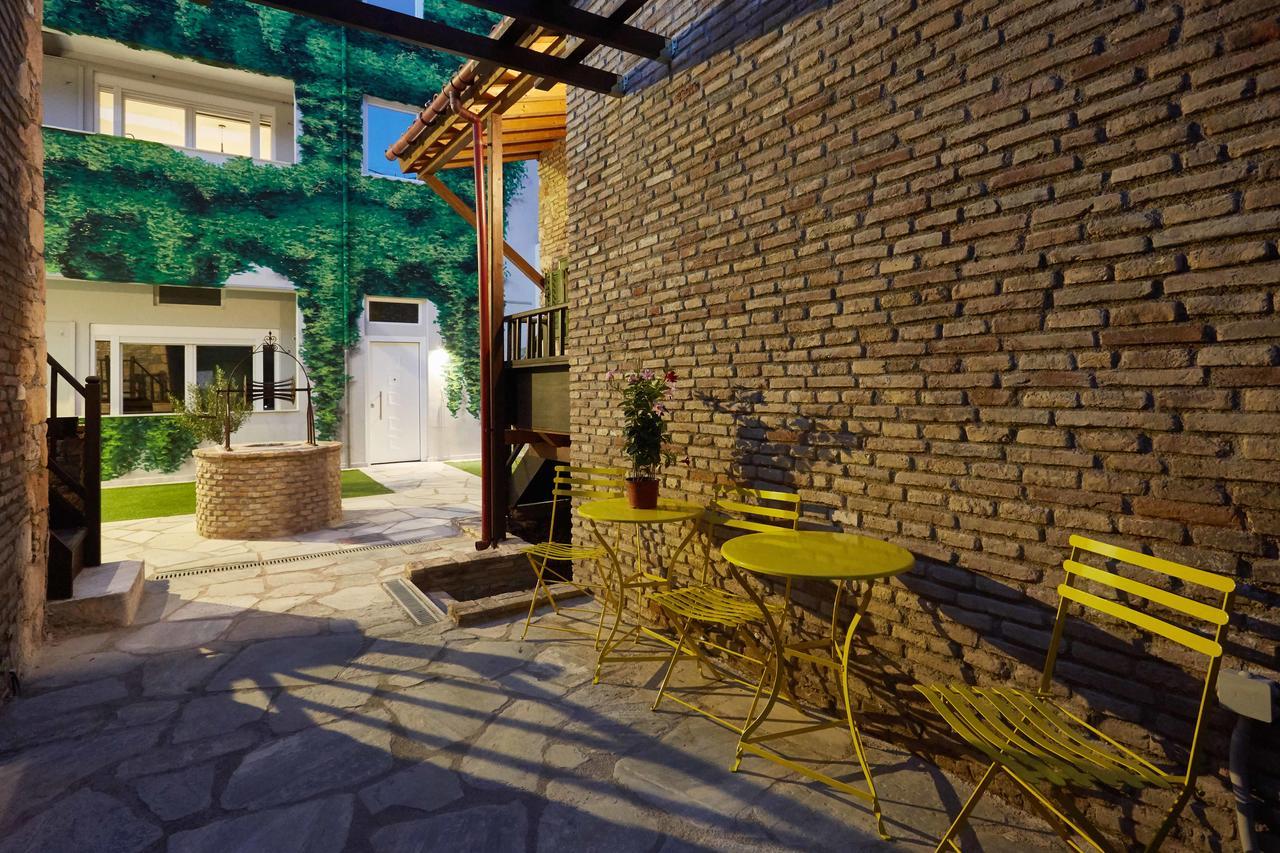 Athenian Residences Luaran gambar