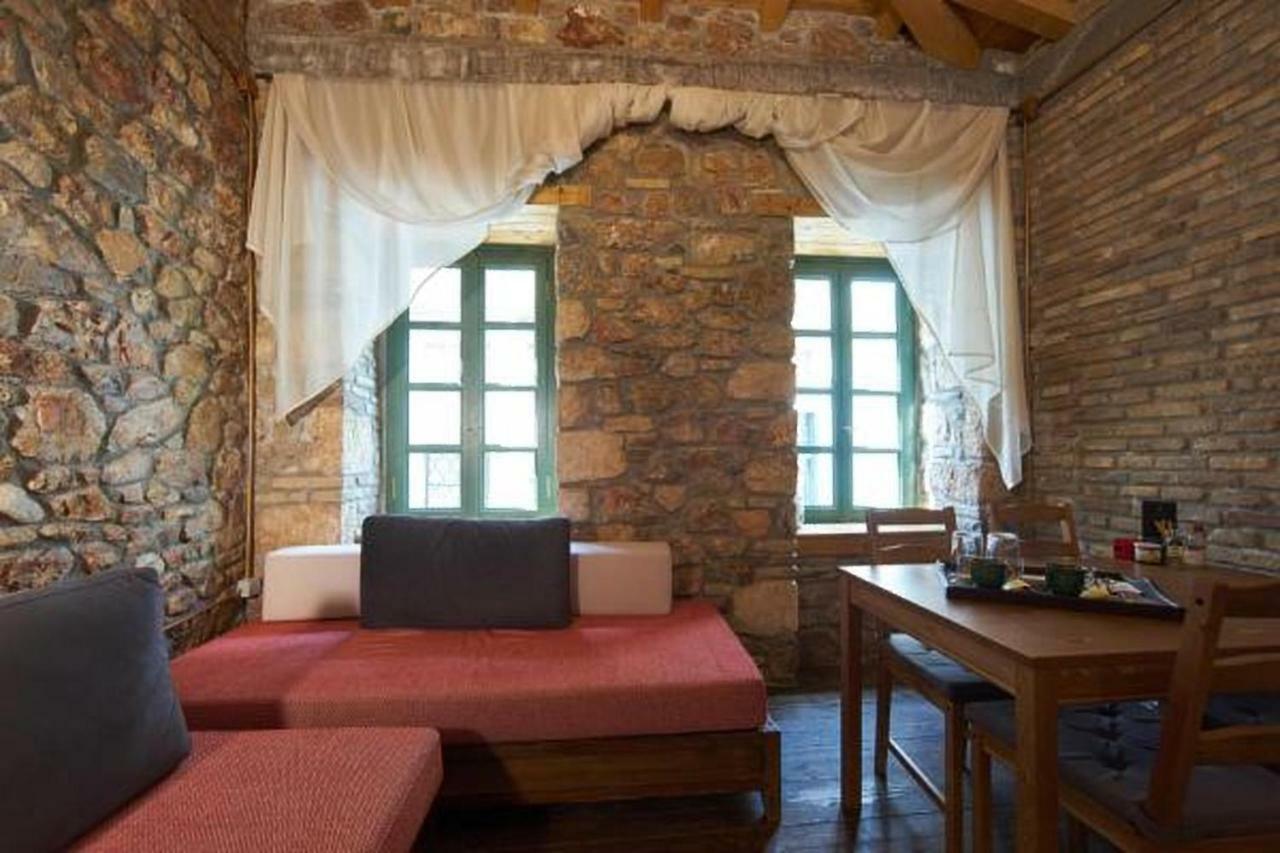 Athenian Residences Luaran gambar