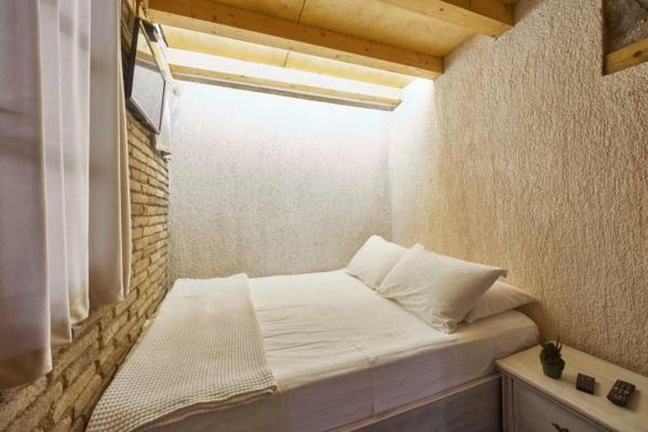 Athenian Residences Luaran gambar