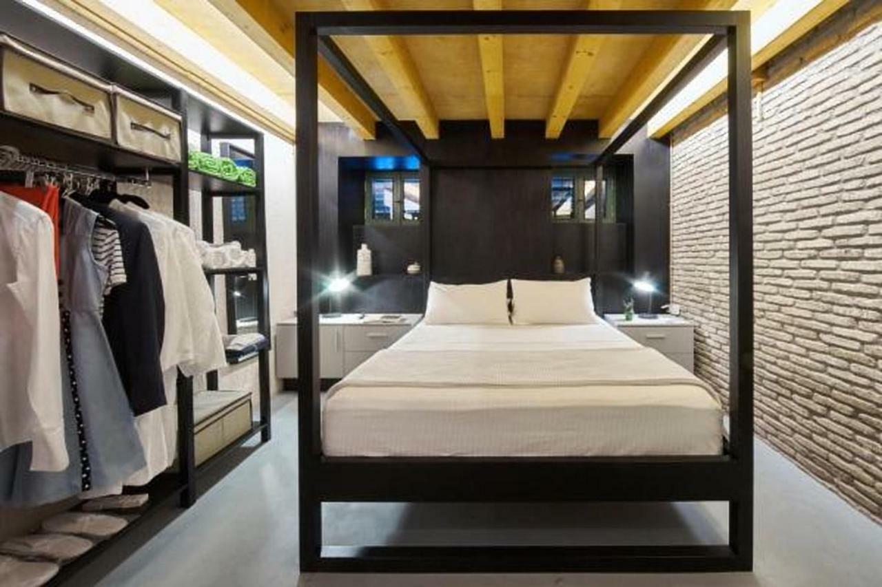 Athenian Residences Luaran gambar