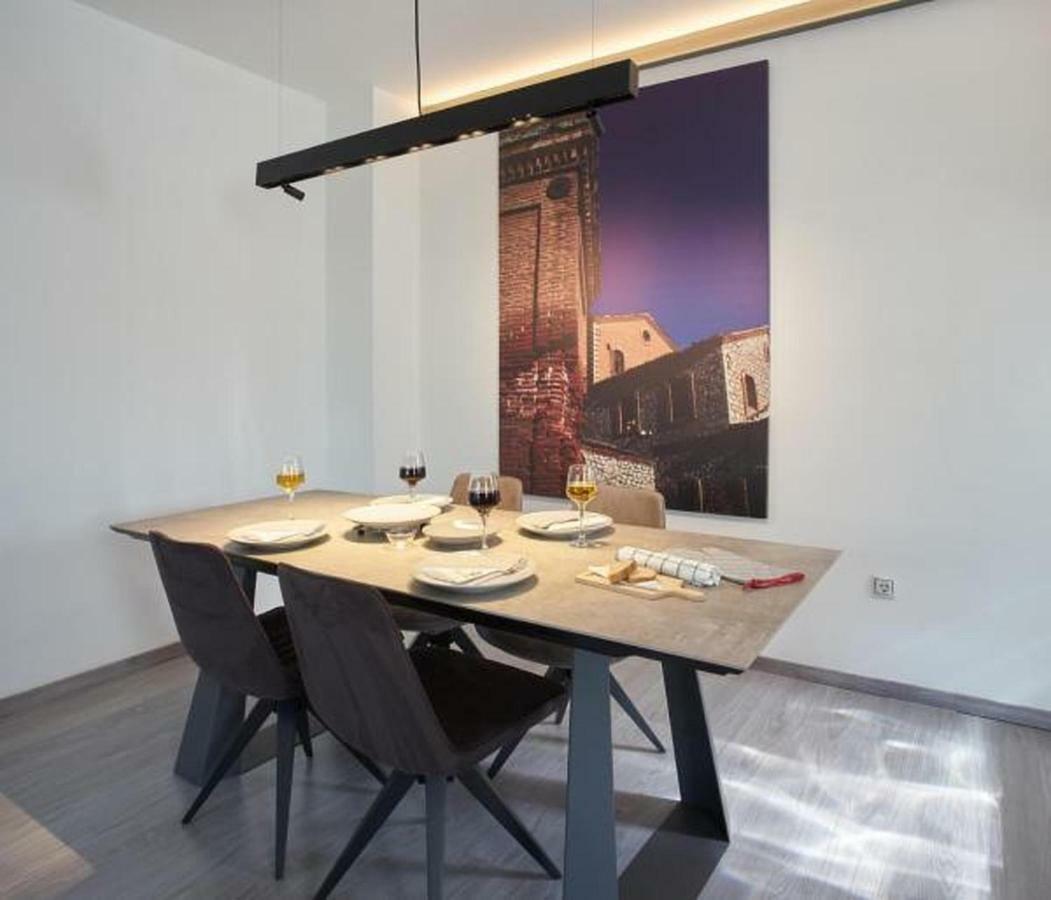 Athenian Residences Luaran gambar